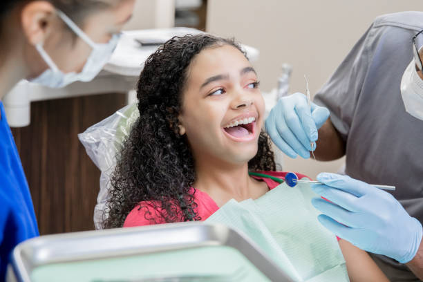 Best Dental Abscess Treatment in Ives Estates, FL